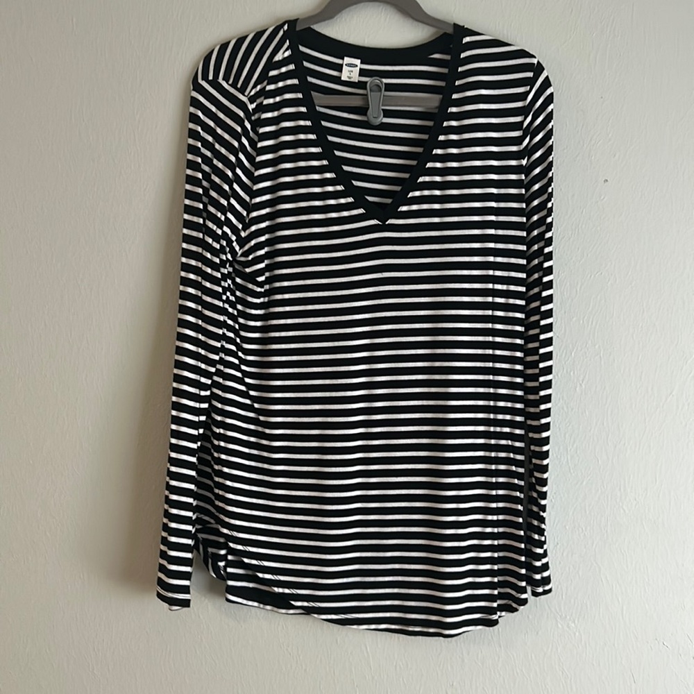 V neck long sleeve cotton shirt Luxe style shirt